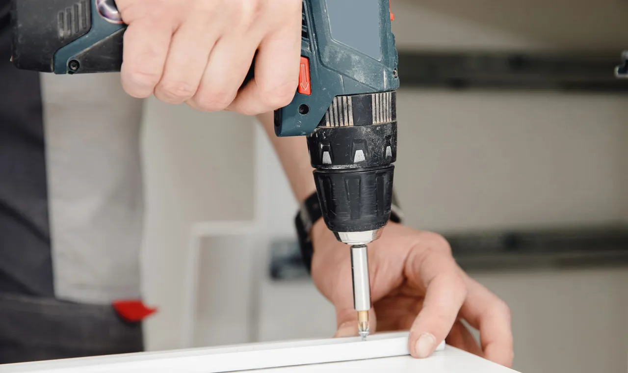 Renovierung & Montageservice  – Frischer Wind für Ihre Räume